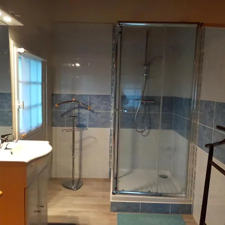 招待所 168m2 Sur Parc Arbore Pour Groupe Famille Et Amis Jusqu'a 10 Personnes Courcoury