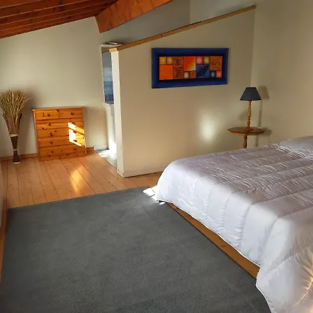 168m2 Avec Piscine, Sur Parc Arboré Pour Groupe Famille Et Amis Jusqu'à 10 Personnes Pensión 3*