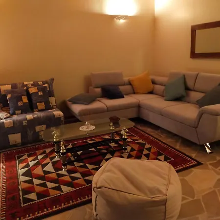 招待所 168m2 Sur Parc Arbore Pour Groupe Famille Et Amis Jusqu'a 10 Personnes 3*