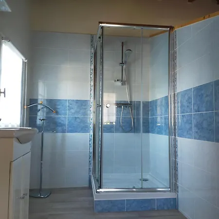 招待所 168m2 Sur Parc Arbore Pour Groupe Famille Et Amis Jusqu'a 10 Personnes Courcoury